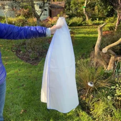 Frost Brolly Pest & Winter Protection Plant Umbrella -Gardenista Store 161388 2